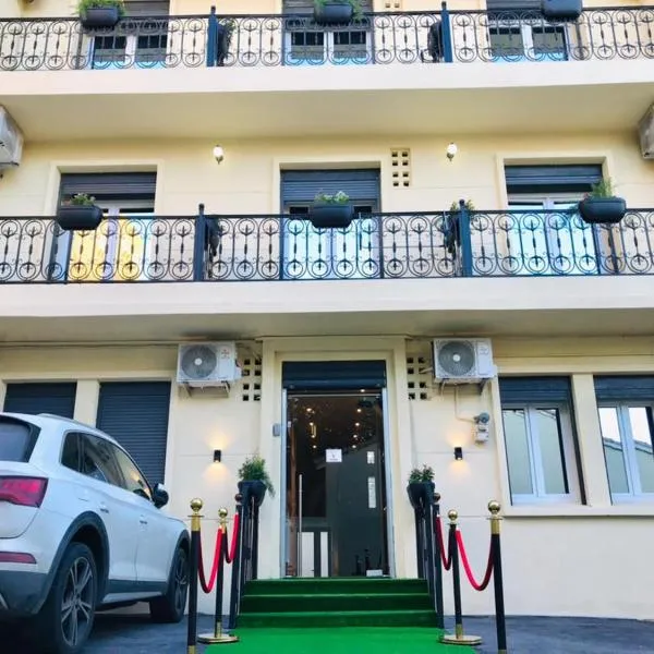 Hôtel marcadal，位于Bordj el Kiffan的酒店