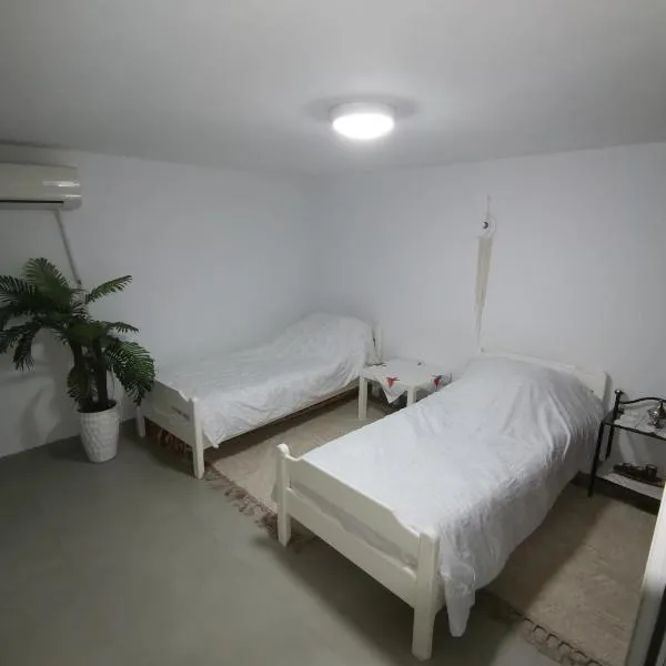 Studio Cosy,位于突尼斯的酒店