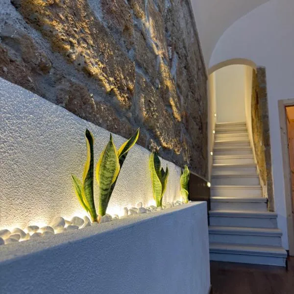 Bella Gallery Terrasini，位于泰拉西尼的酒店