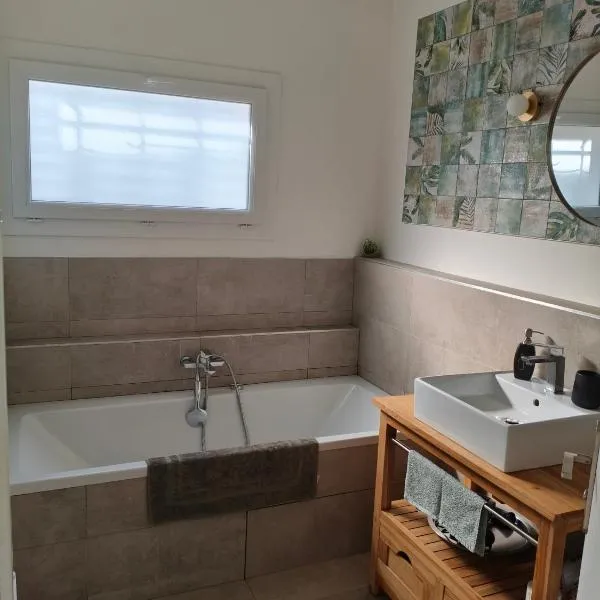 Chambre privée Orthez，位于奥尔泰兹的酒店