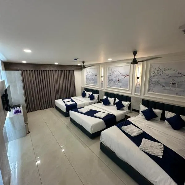 Hotel Crown，位于德瓦尔卡的酒店