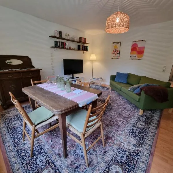 Gemütliche Ferienwohnung mit Blick ins Grüne，位于瓦登的酒店