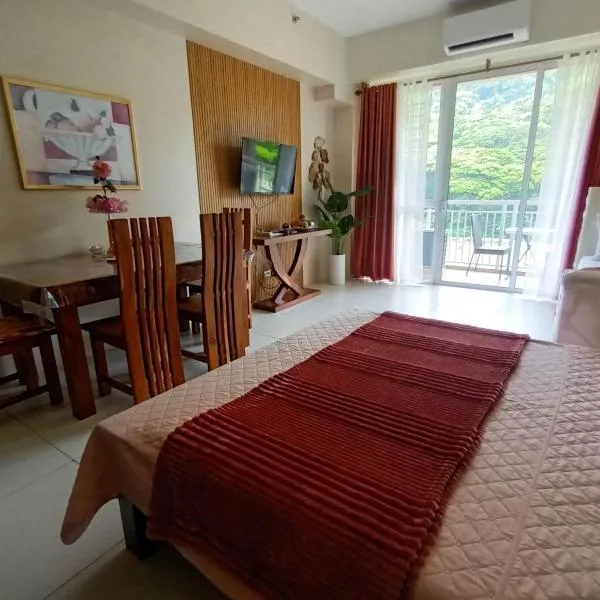 Shirley Pico de Loro 1BR，位于纳苏格布的酒店