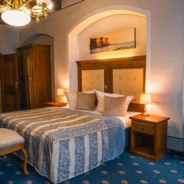 Hotel Italia，位于格尔利茨的酒店