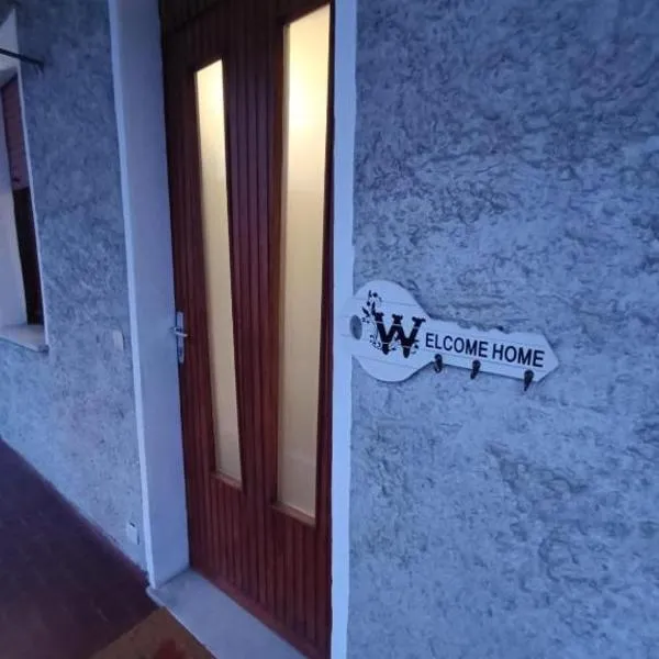 B&B Lupita，位于多尔梅莱托的酒店