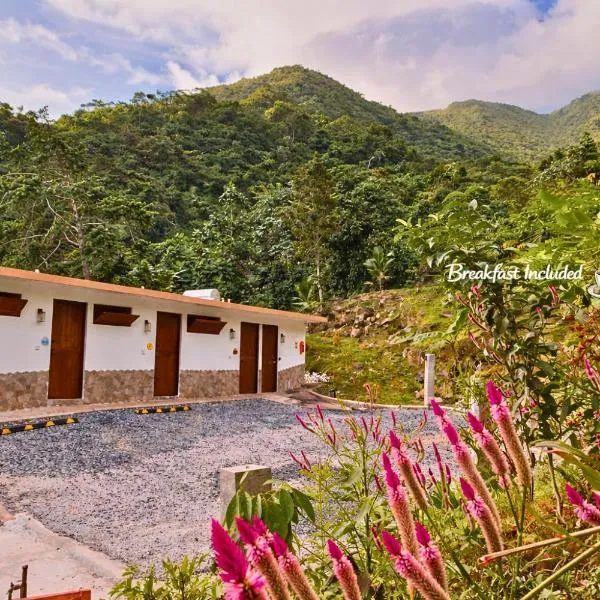 Finca Ki' - Eco Farm Stay Bed & Breakfast - El Yunque Region，位于Naguabo的酒店