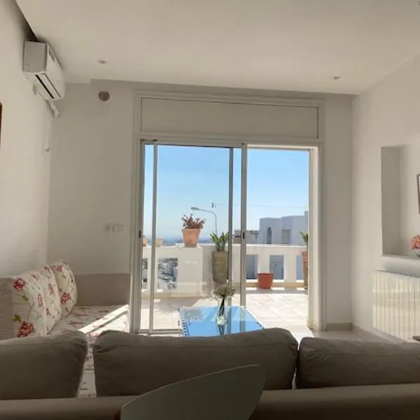 Panoramic 2 bedrooms Ennassr，位于艾尔亚奈的酒店