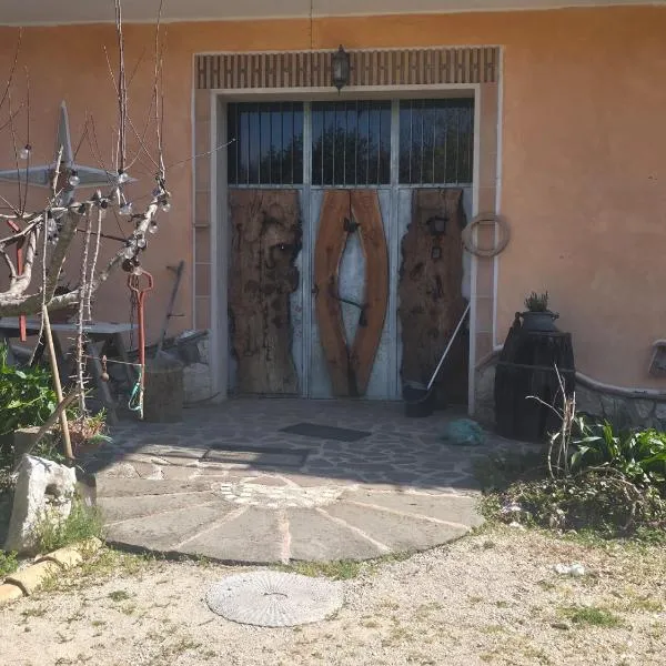 Ancient Norba's House - Casa dell' Antica Norba，位于诺尔马的酒店