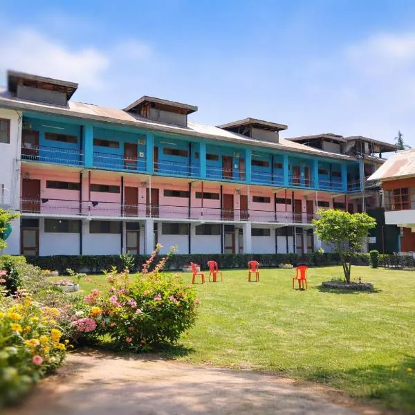 Hotel New Sahil - Srinagar，位于斯利那加的酒店