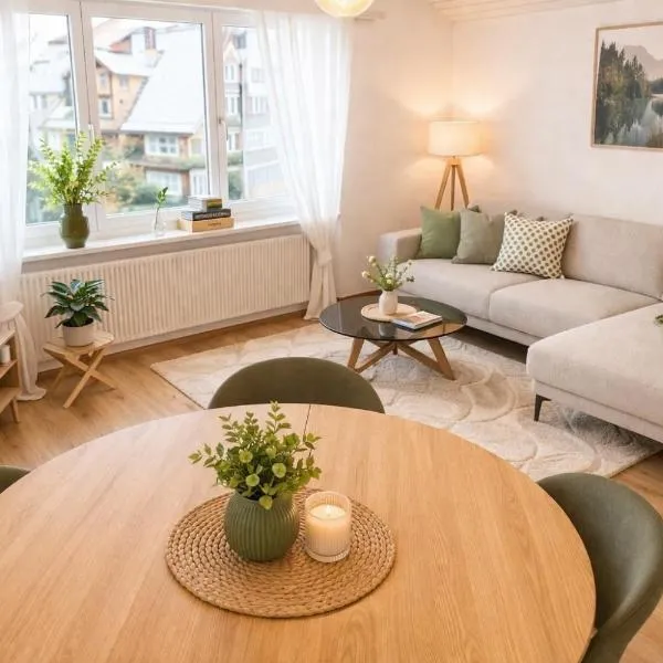 Moderne 3-Zimmer-Ferienwohnung im Toggenburg，位于Krummenau的酒店