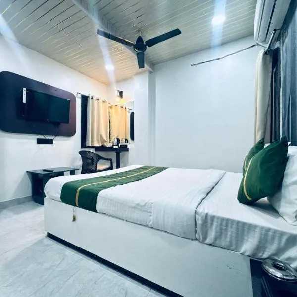 Hotel Green Valley，位于赖布尔的酒店