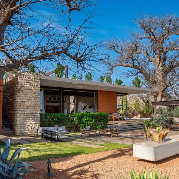 Casa del Toro Luxury Ranch，位于Nguékokh的酒店