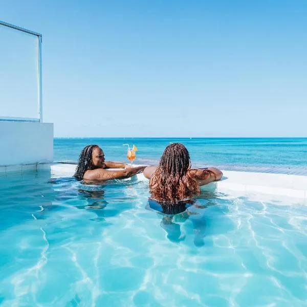 ZAN Island Beach Hotel,位于江比阿的酒店