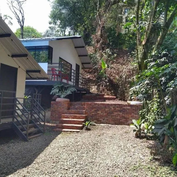 Cabañas Bosque Encanto - Jacuzzi，位于圣弗朗西斯科的酒店