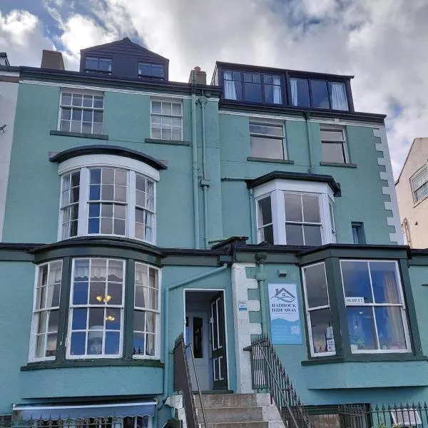 Haddock Hideaway at The Whiteley，位于斯卡伯勒的酒店