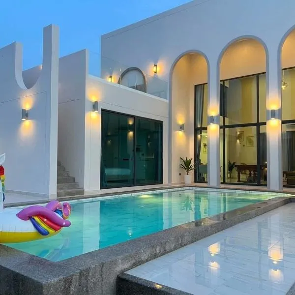 Nacha Pool Villa Cha-am，位于七岩的酒店