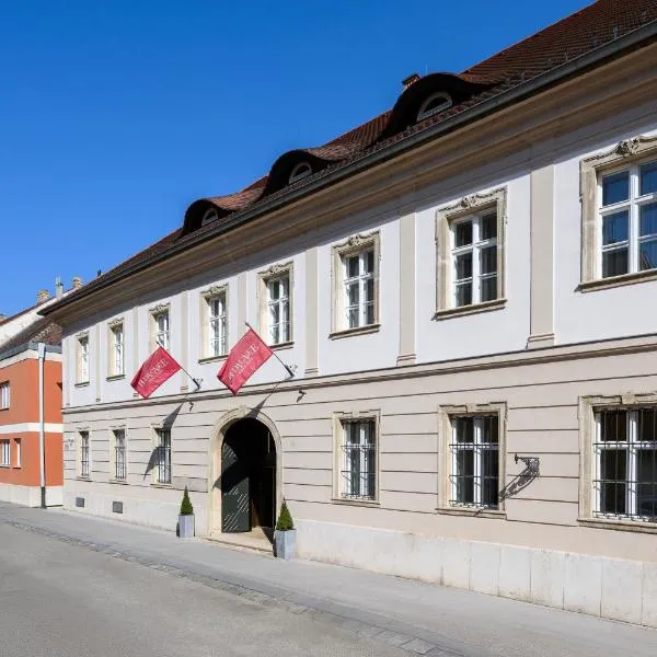 Buda Castle Hotel Budapest，位于布达佩斯的酒店