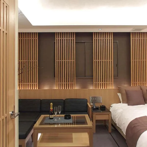 HOTEL EUROPE 宇部 -Adult only- Love Hotel，位于宇部的酒店