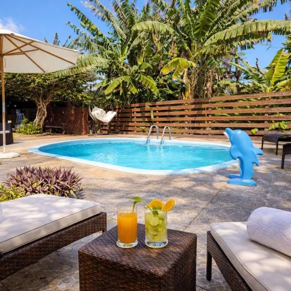 Namorada Brava Guest House Praia Brava, Piscina & Naturaleza，位于布希奥斯的酒店