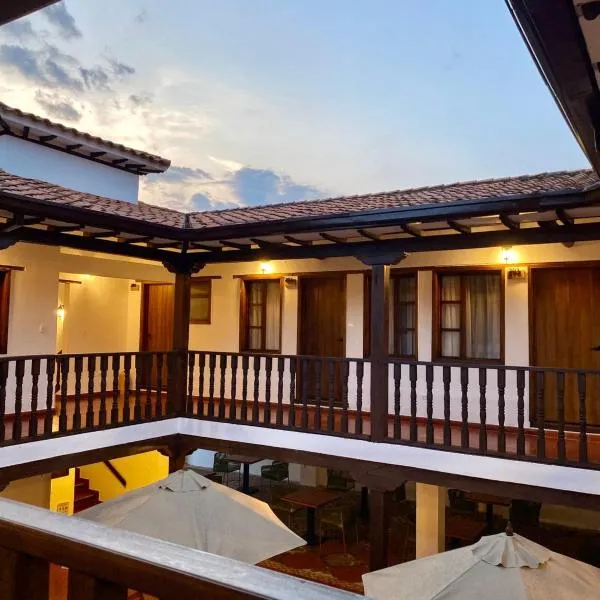 Hotel Calle Real de la Villa，位于莱瓦镇的酒店