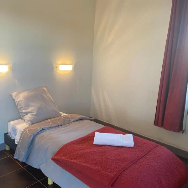 Fast hôtel Troyes，位于巴伯雷圣叙尔皮斯的酒店