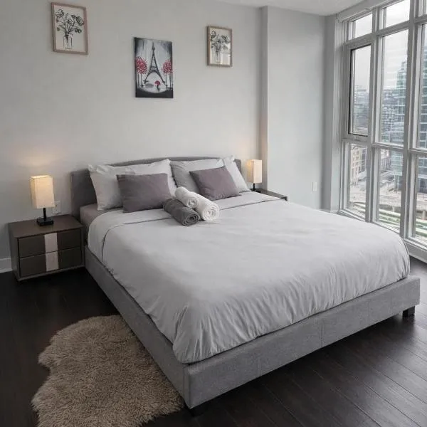 Fully Furnished 1bedroom Condo，位于多伦多的酒店