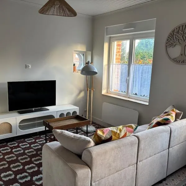 Maison rénovée - 2 chambres - 4 pers - L'Abeel Escapade，位于拜约勒的酒店