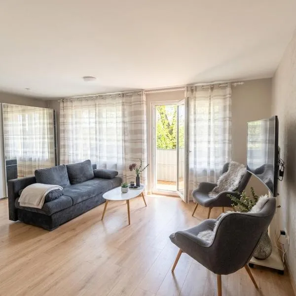 Naomi apartaments，位于萨尔杜斯的酒店