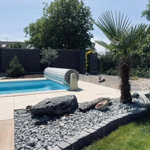 Appartement F2 avec Balcon et piscine non privatisé，位于Beinheim的酒店