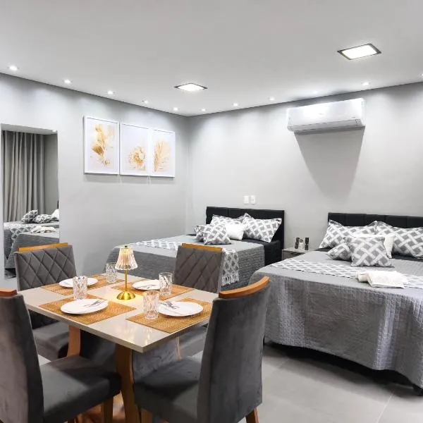 Micro casa 34m2 Localização estratégica Londrina，位于隆德里纳的酒店