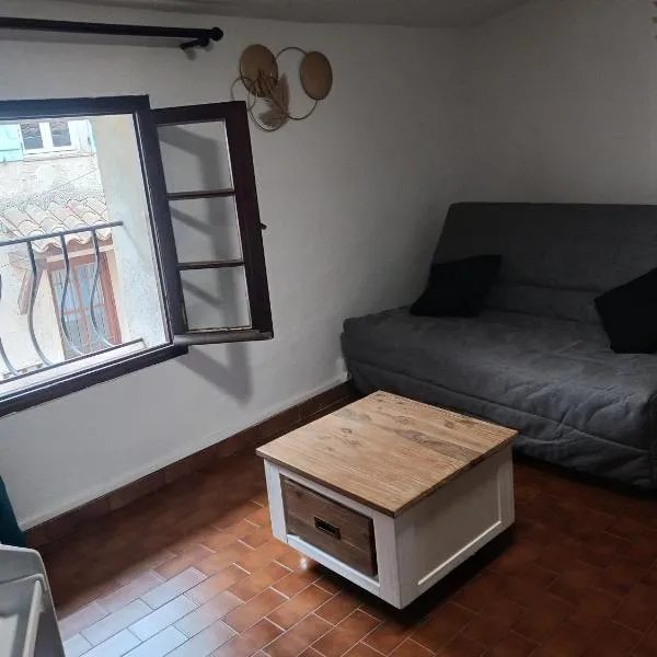 Studio cœur du village，位于卡布里的酒店