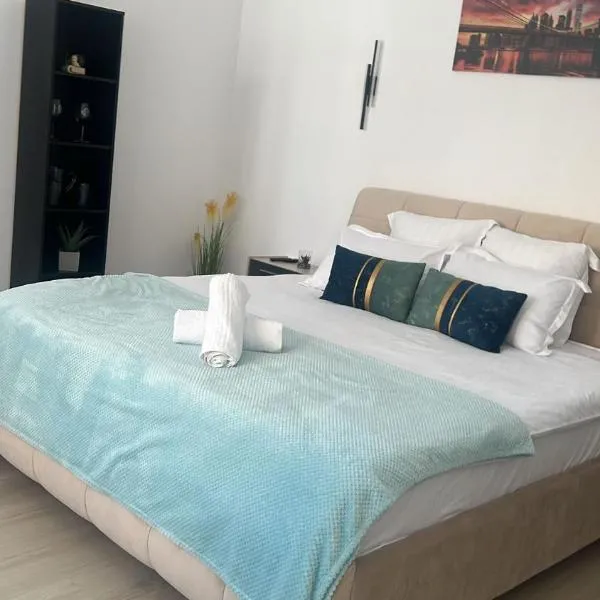 Uniri Urban Escape，位于克拉约瓦的酒店