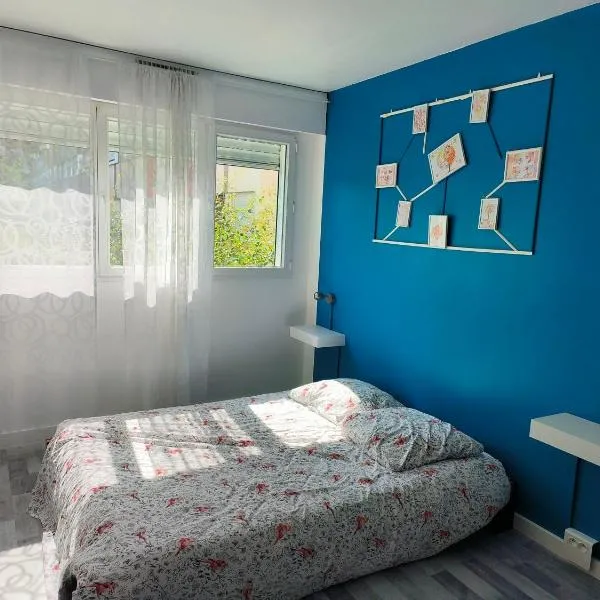 Chambre spacieuse - appart sympa chez l'habitant，位于圣埃尔布兰的酒店