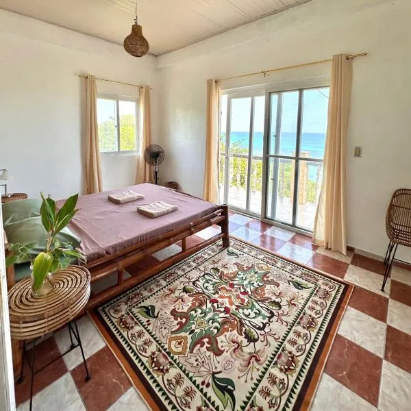 Balay Paraiso Beachhouse and Cottages，位于Daanbantayan的酒店