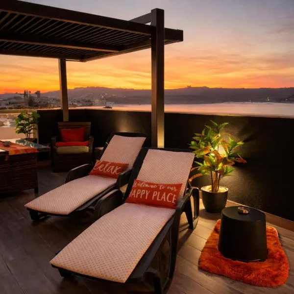 Moonlit Terrace Escape，位于圣保罗湾城的酒店