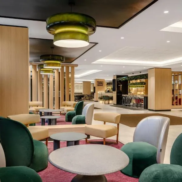丹比乌斯阿瑞纳酒店，位于布达佩斯的酒店