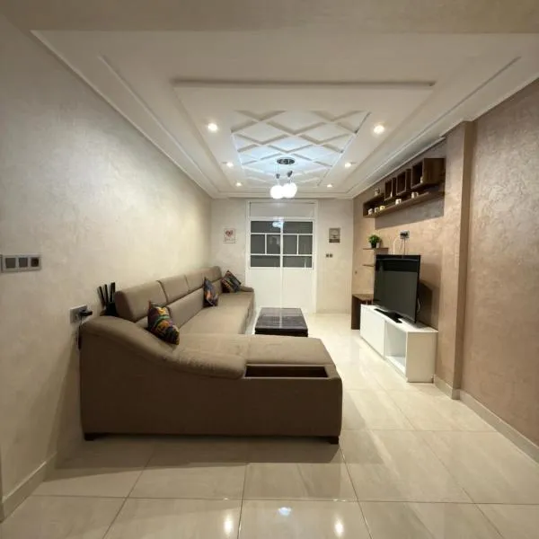 Appartement Carmene Hay Lmatar Nador Al jadid，位于纳祖尔的酒店