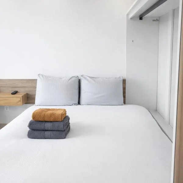 Studio moderne à Saint-Cloud 15 min de la Tour Eiffel，位于克劳德的酒店