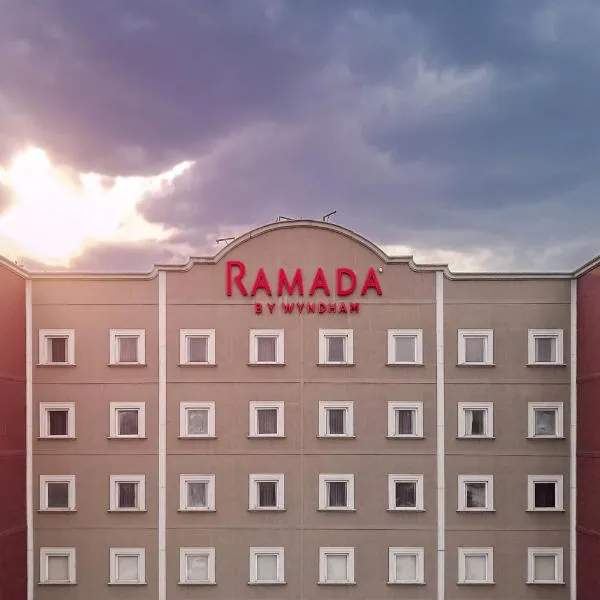 Ramada by Wyndham CDMX Perinorte，位于墨西哥城的酒店