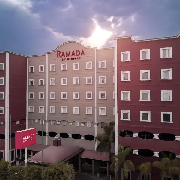 Ramada by Wyndham CDMX Perinorte，位于墨西哥城的酒店