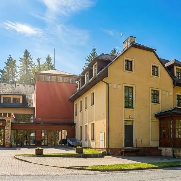 Wellness Golf Hotel Morris，位于玛丽亚温泉的酒店