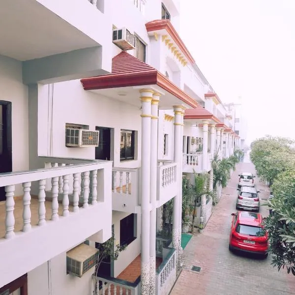 Hotel Kridha Residency - Opposite Prem Mandir Vrindavan，位于马图拉的酒店