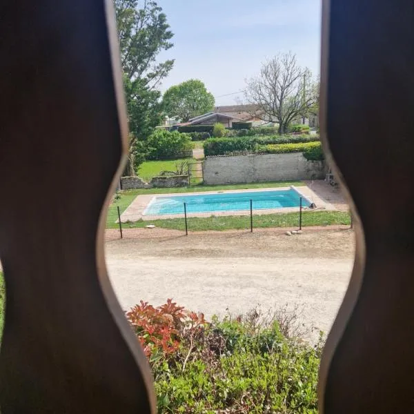 La ferme de Rapan Pérouges，位于佩鲁日的酒店