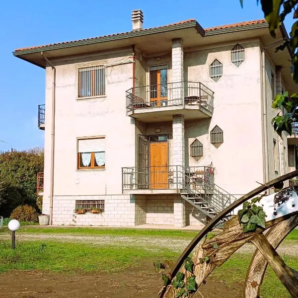 Casa Bellotta，位于Suno的酒店