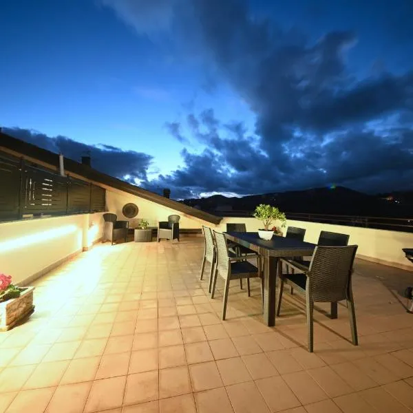 La Terrazza Sidicina Home，位于Teano的酒店