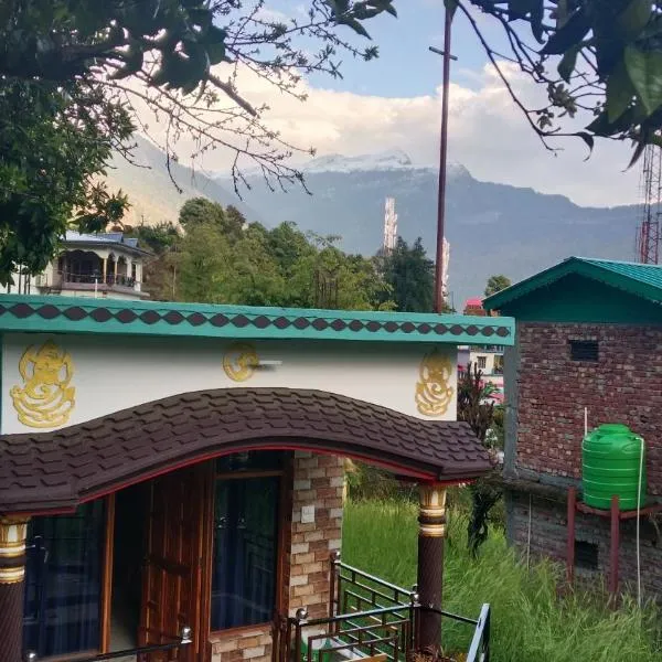 Tungnath View Homestay，位于Sari的酒店