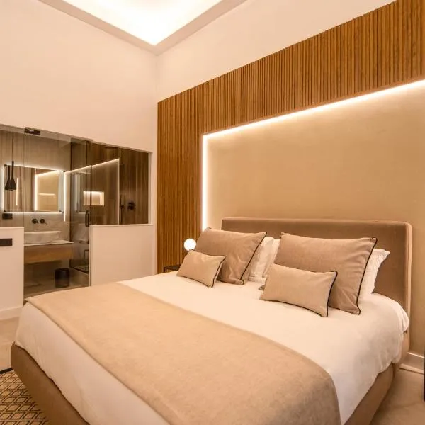 MAMALU - Studios and Suites，位于那不勒斯的酒店