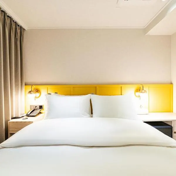 신촌 APL Hotel,位于首尔的酒店