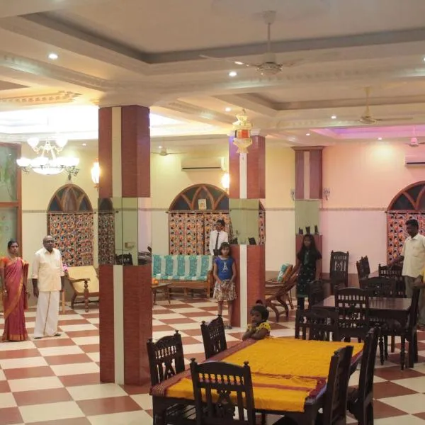 Chettinaadu Narayana Inn，位于Mithilaipatti的酒店