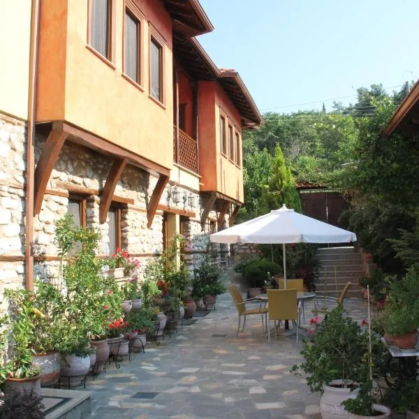 Livithron Rodon，位于Rodholívos的酒店